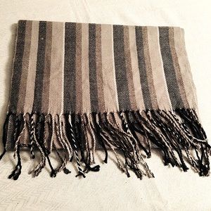 New cashmere/viscose scarf
